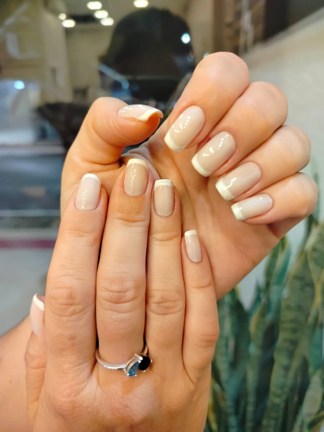 Francesinha em base nude — Fanny Nails